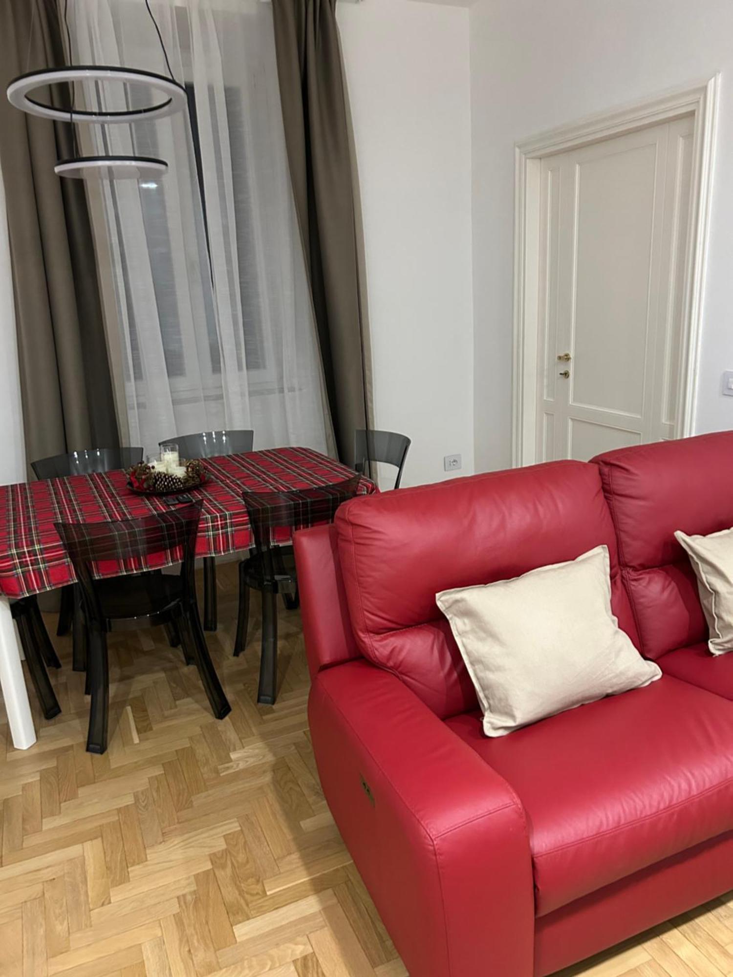 Colosseum Rome Guest House Luil エクステリア 写真